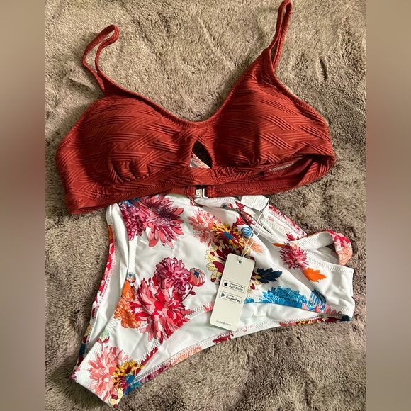 NWT CUPSHE Burnt Red and Floral high waisted swimsuit - Picture 3 of 7